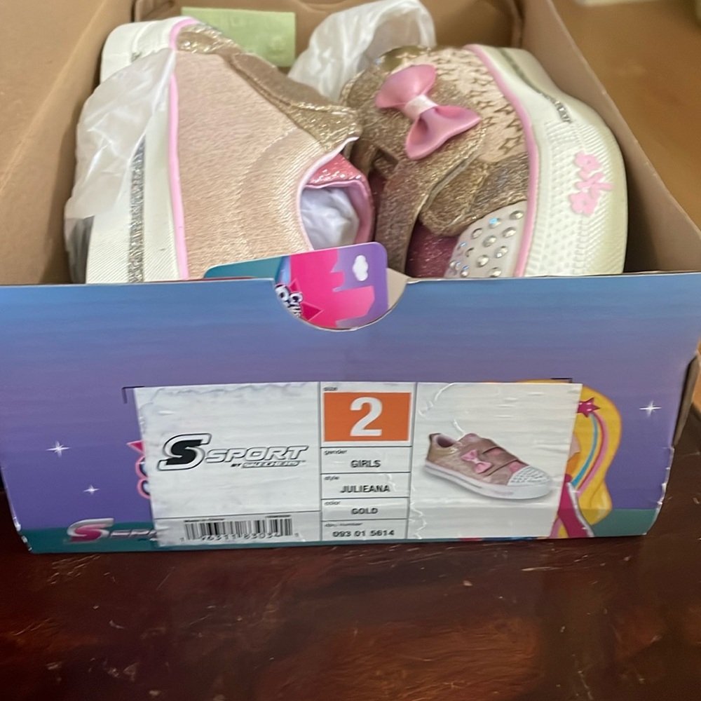 New In box girls Skechers size 2.